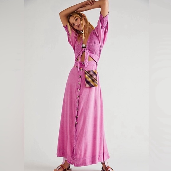 Free People Dresses & Skirts - Free People String Of Hearts Maxi Dress Smocked V Neck Buttondown Cutout XS